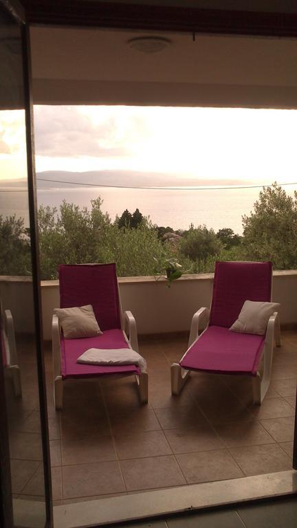 Holiday Home Oliveta Brela Bilik gambar